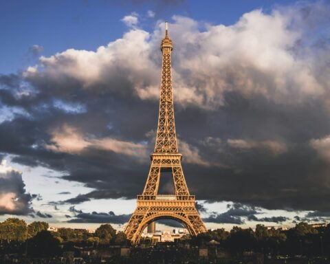 Eiffel tower, Paris